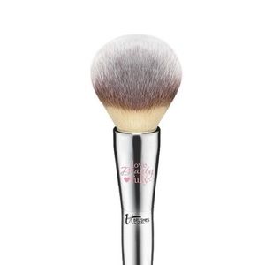 IT Cosmetics All Over Powder Brush